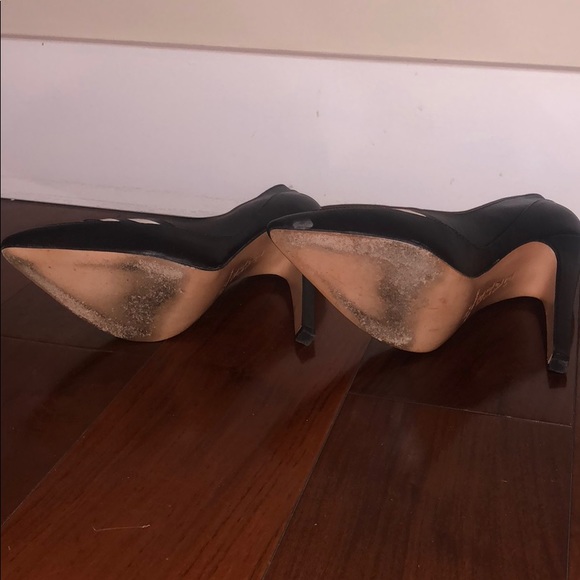 L.A.M.B Heels - Picture 4 of 4